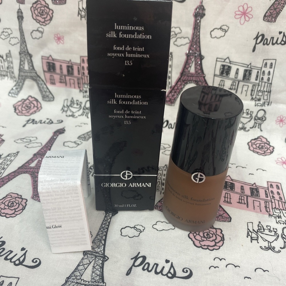 GIorgio Armani Luminous  Silk Liquid Foundation #13.5 NIB Full Size